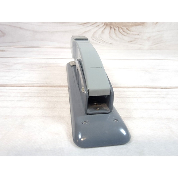 Vintage Swingline 415 Office Stapler Tacker Gray Made in USA - Picture 5 of 13